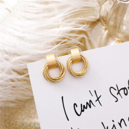 Minimalist Gold Circle Earrings