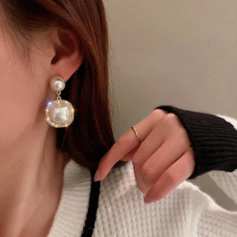 Square Pearl Drop Earrings