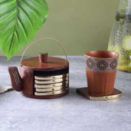 Kettle Shaped Wooden Coaster Set