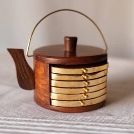 Kettle Shaped Wooden Coaster Set