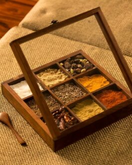 Spice Box – 9 Square Containers with a Spoon