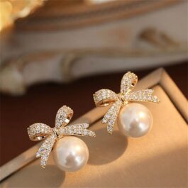 Bow Pearl Earrings