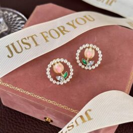 Pearl Tulip Earrings