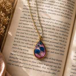 Azure Bloom Resin Pendan